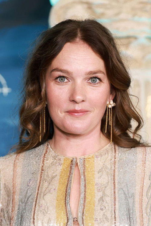 Virginia Kull as Ruthie