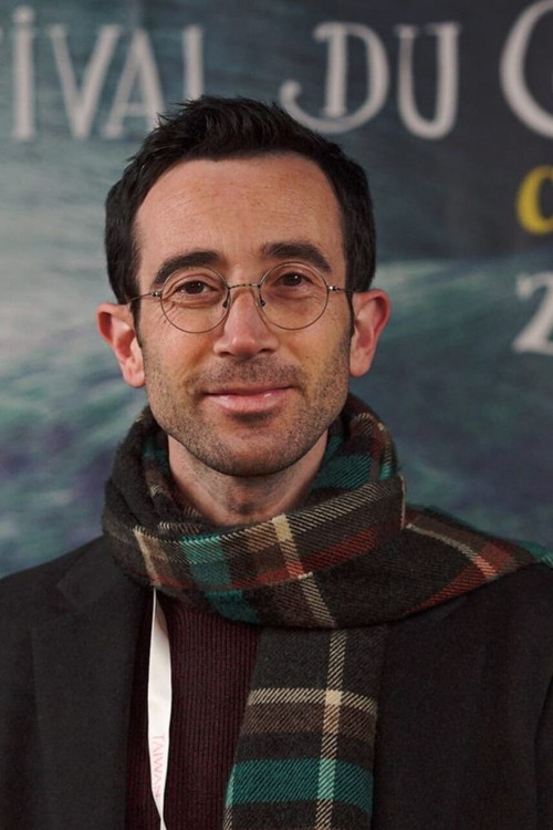 Uğur Şahin as Himself - oncologist & entrepreneur