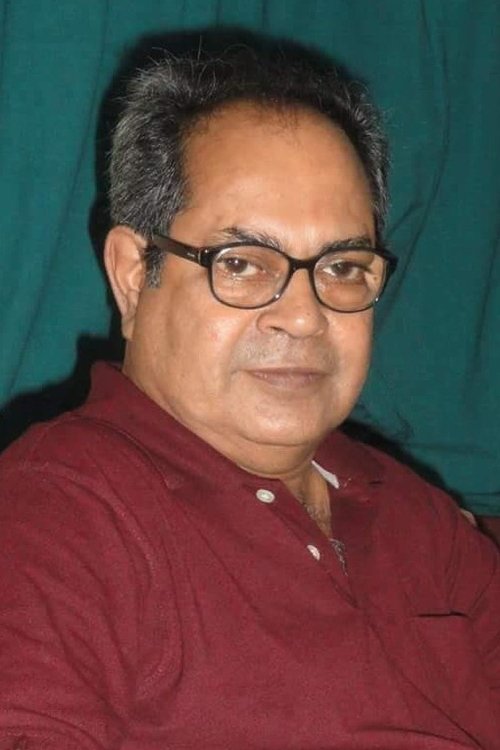 Dwijen Banerjee as Parthapratim Nag
