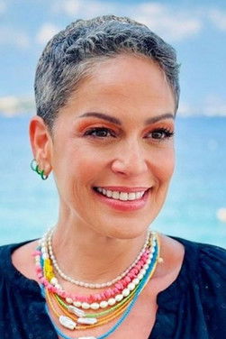 Rea Toutountzi as Rea