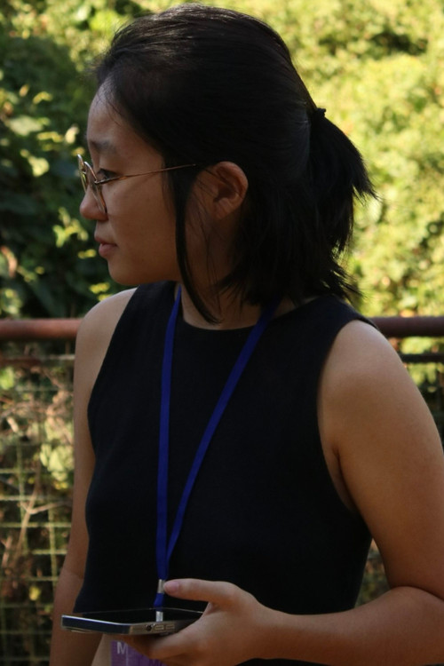 Yumi Shimizu Tanaka as Irmã