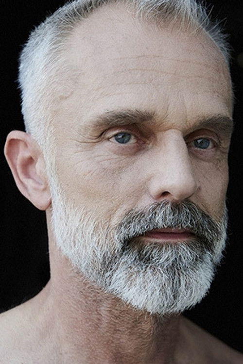 Frank Bertram as Papa