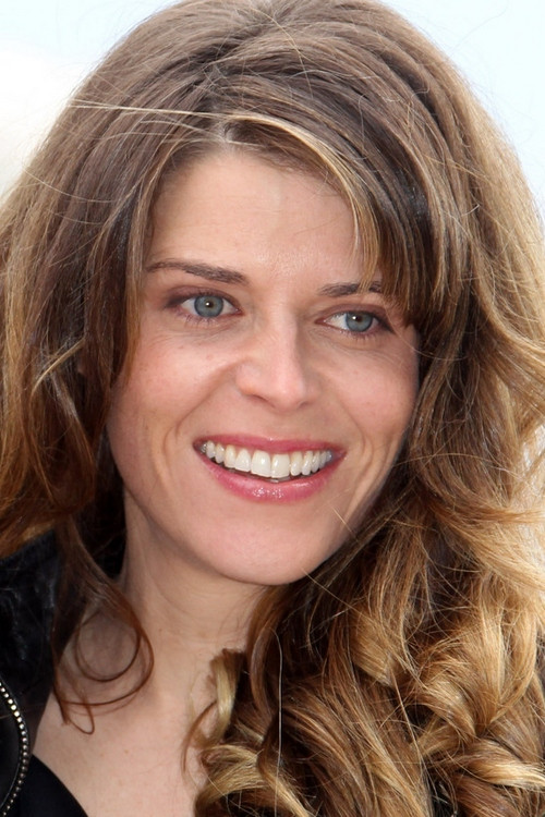 Marina Black as Dana Lynn Cooper