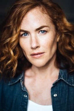 Caroline Duncan as Val