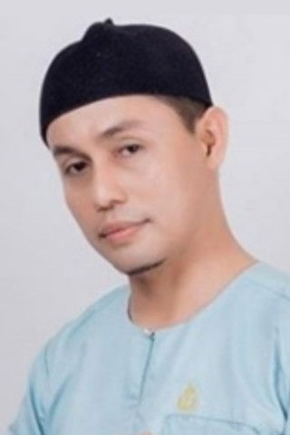 PU Ustaz Azman as Luqman