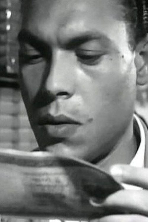 Fayek Bahgat as مساعد الحلقه