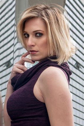 Paola Bonacina as Model