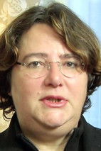 Lorraine Lévy as Anna May