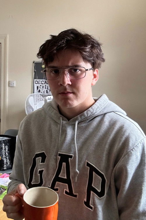 Dutch Loveridge as Friend at Beach