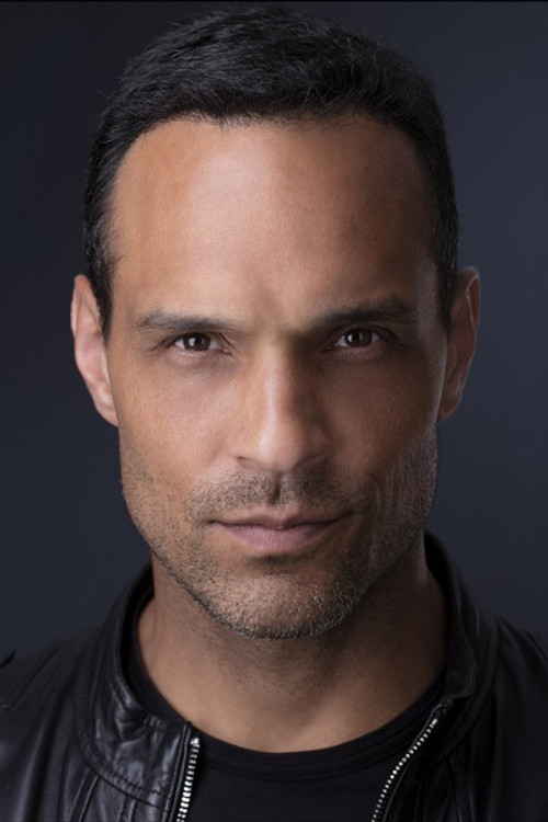 Bronson Picket as Mustafa Sahid