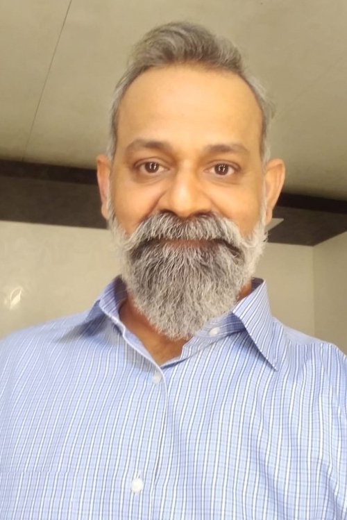 Mahesh Pillai as Ganapathy