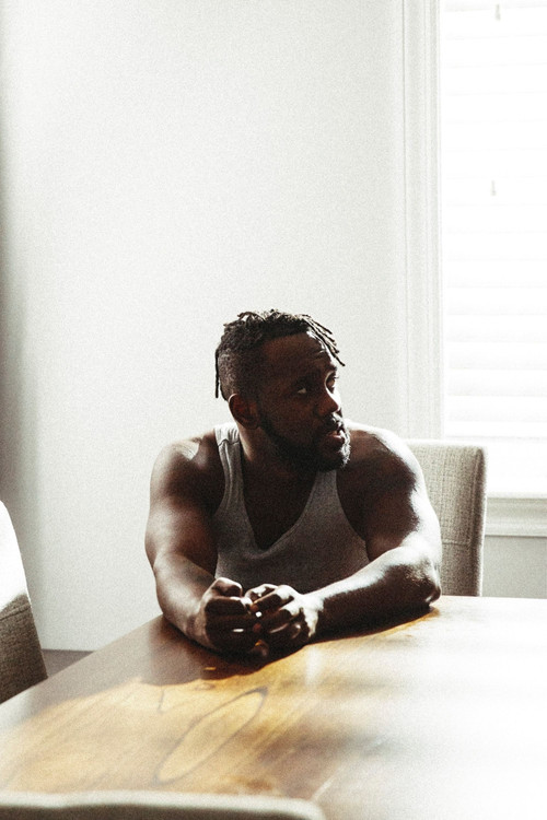 Mykele Deville as Sembré