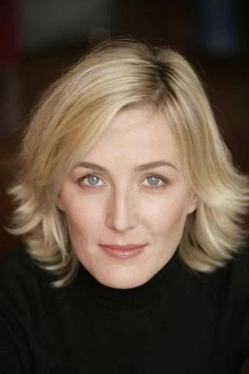 Stéphanie Vannier as Karine