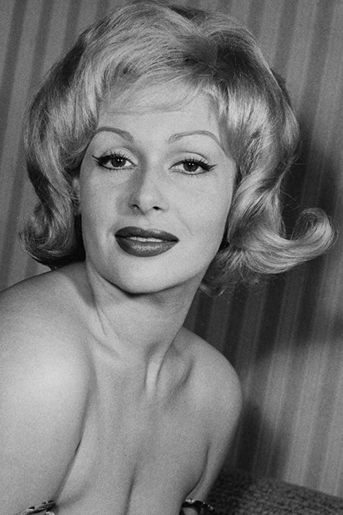 Christiane Nielsen as Manon