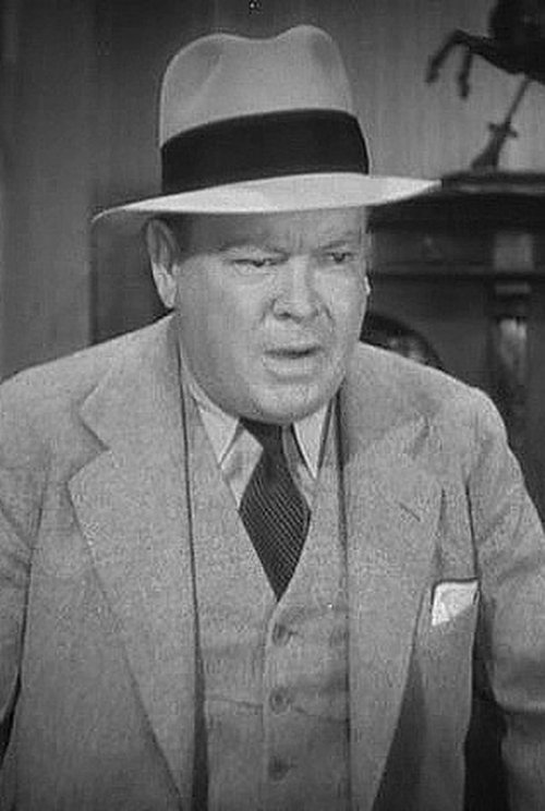 James Donlan as Photographer (uncredited)