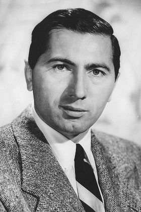 Mitchell Kowall as Mower - Norther Loyalist (uncredited)