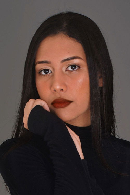 Raiany Simões as Garota