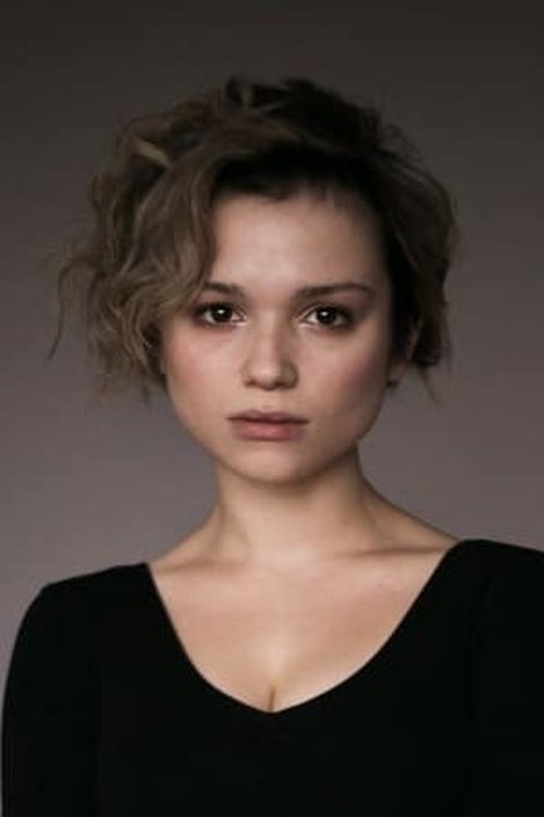 Yevheniia Muts as Katia