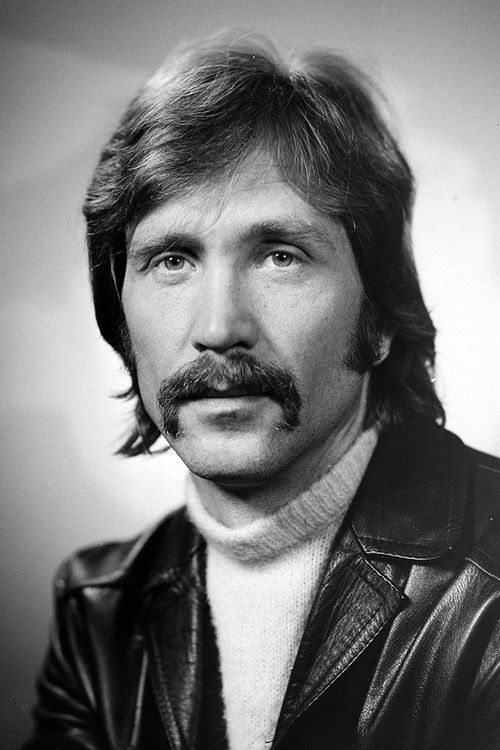 Ago-Endrik Kerge as Foreign Minister Piip