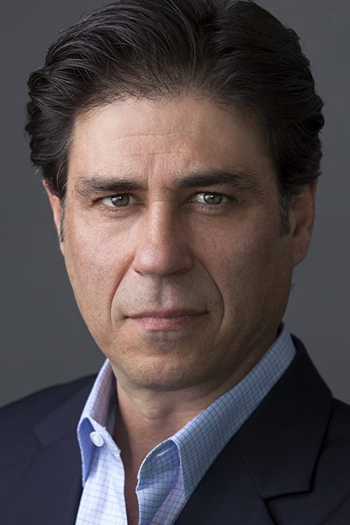 Jorge Molina as Lorenzo