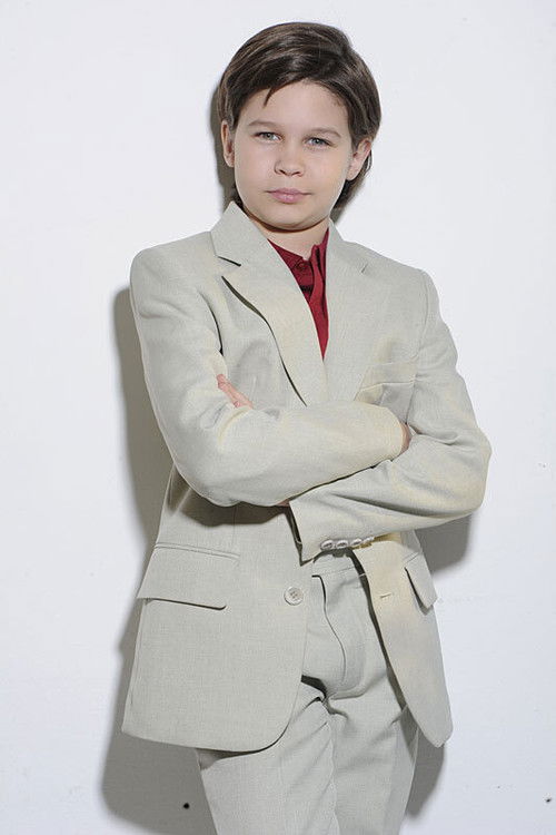 Ilya Butkovskiy as Filipp