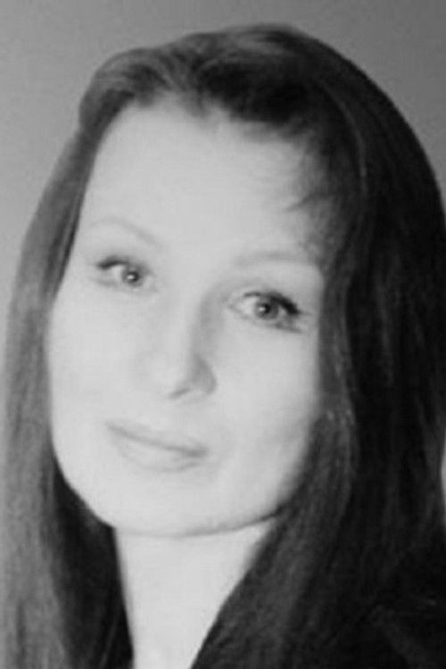 Nadezhda Evdokimova as Vera - Dmitry's wife