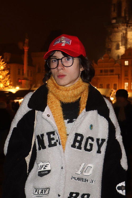 Adai Khudaibergenov as Daniyar 7