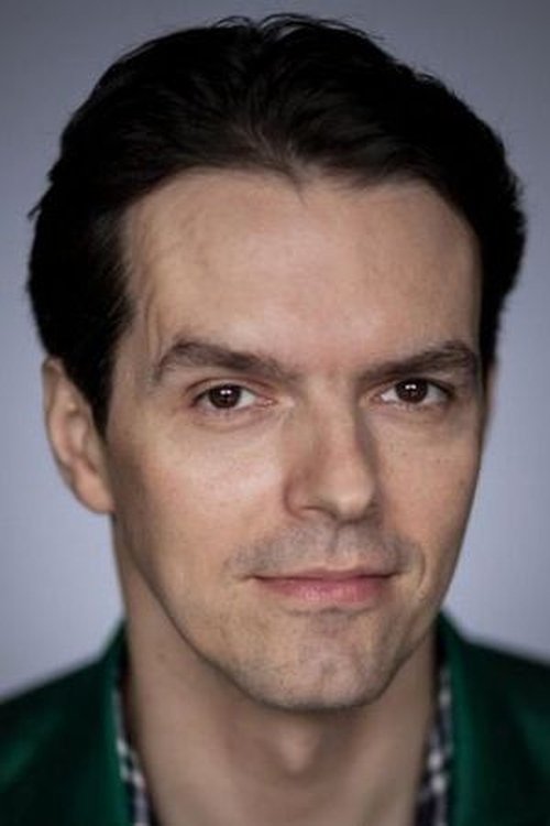 Robert Jarociński as Julek