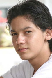 Samuel Zylgwyn Heckenbücker as Raka