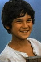 Giorgi Khubua as Kikilo