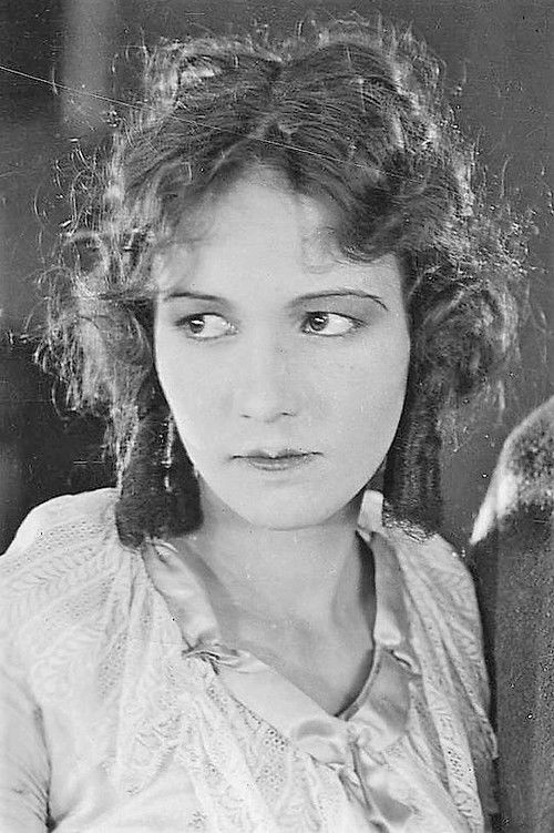 Janice Wilson as Norma