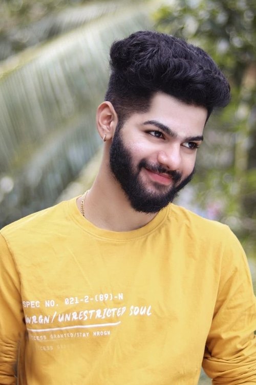 Vishnu Narayanan N as Maramkothy