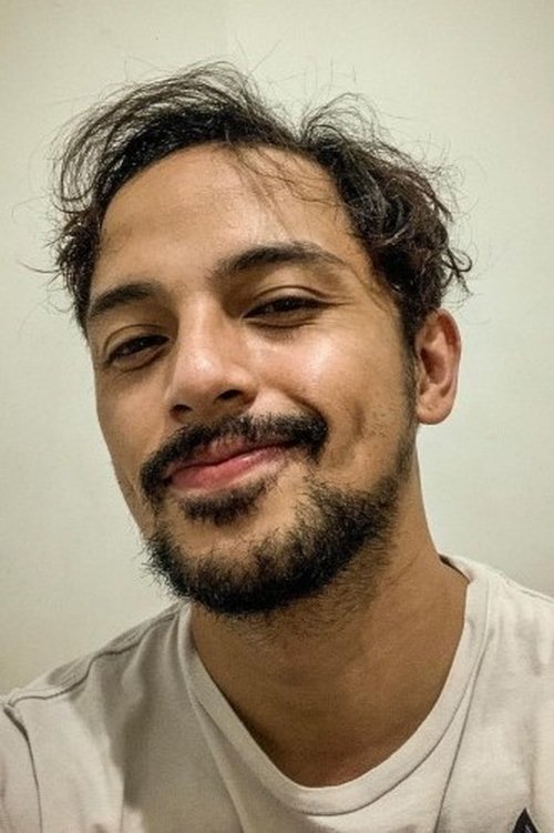 Jerry Likumahwa as Reno