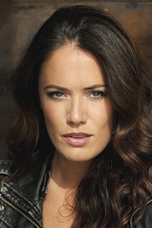 Sarah Armstrong as Hayley Softly