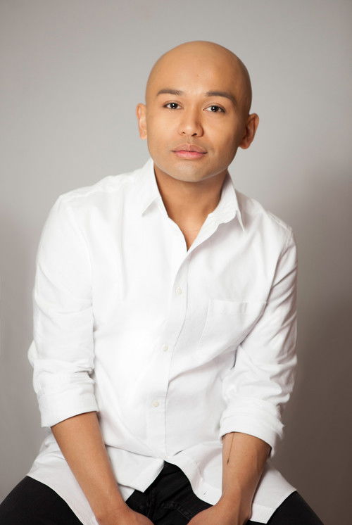 Jeigh Madjus as Simon