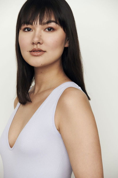 Julia Chen Myers as Naomi