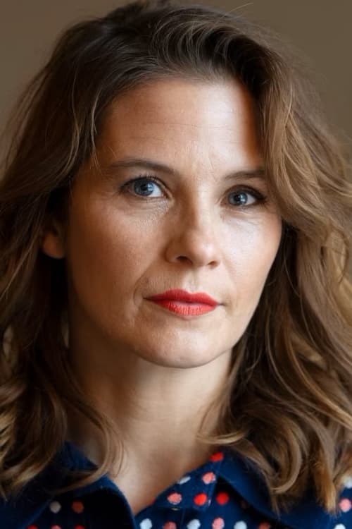 Lisa Carlehed as Maria Quisling