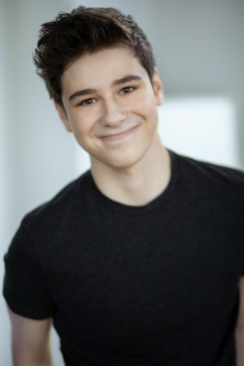 Oscar Chark as Young David (age 15)