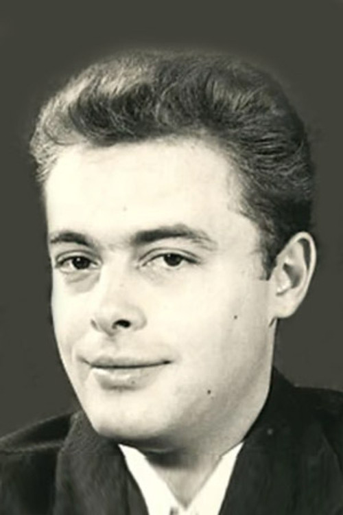 Zoran Stojiljković as Lekar