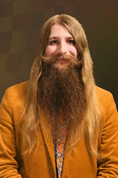 Felix Colgrave as Gerard Ladelsmith (voice)