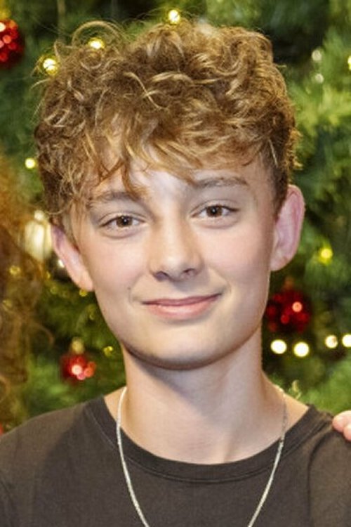 Frederik Thoft as Gustav