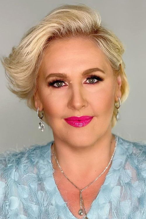 Kaire Vilgats as Taxi Driver