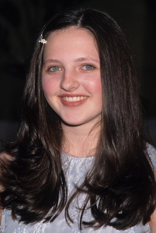 Jessica Campbell as Tammy Metzler