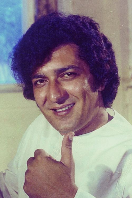 Roopesh Kumar as Prisoner