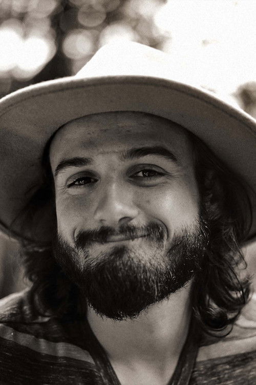 Guillaume Chabot as Seb