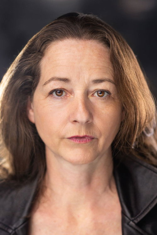 Hélène Tardif as Yrsa