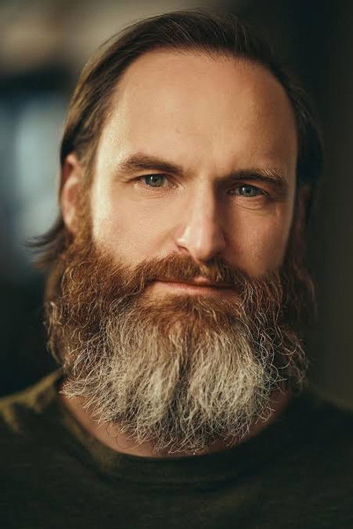 Daniel Edgar as Pummelled Guy