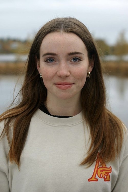 Phoebe Rex as Samantha