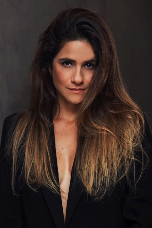 Marina Tourinho as Funcionária Lanchonete 2