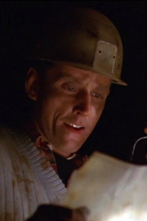 Johannes Achtelik as Man in the Fog